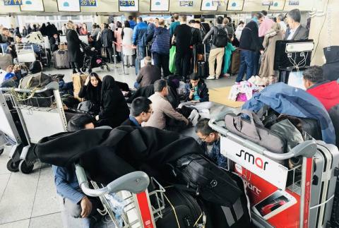 از سرگردانی مسافران تا پخش موسیقیهای عجیب در فرودگاه