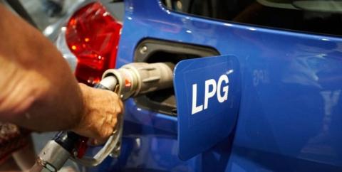 نظر مثبت وزارت نفت به افزودن LPG به سبد سوخت