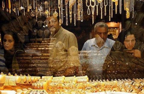 طلا به کدام سمت می رود؛ صعود یا سقوط؟