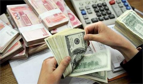 دلار ۴۲۰۰ تومانی برگشت