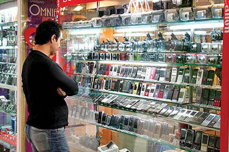 قیمت موبایل چقدر کاهش مییابد؟