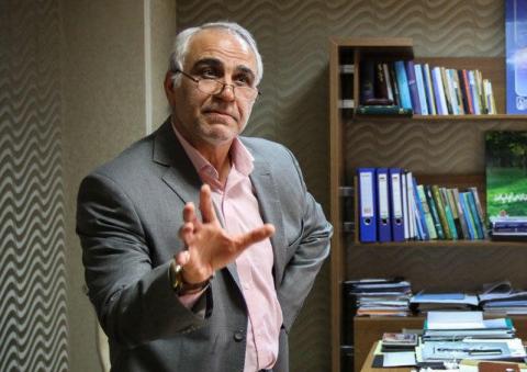 انتقاد شدید وزیر احمدی نژاد از سیاست های اصولگراها