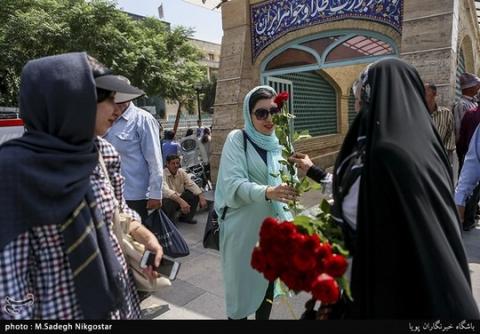 برخورد متفاوت با زنان بدحجاب در بازار تهران +عکس